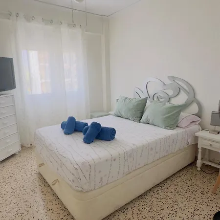 Апартаменти Primera Linea De Playa A 1km Del Puerto De