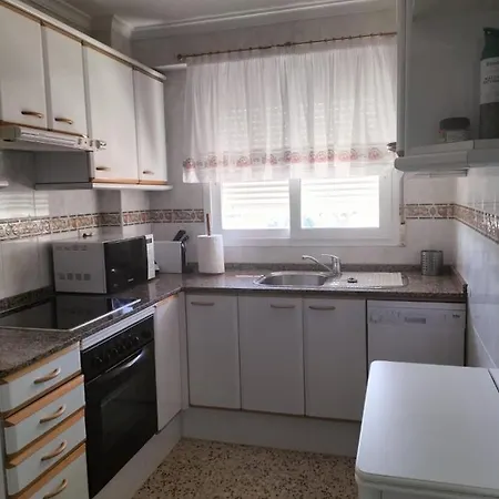 Apartment Primera Linea De Playa A 1km Del Puerto De Dénia